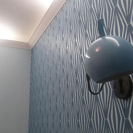 爱德梵蒂冈套房酒店