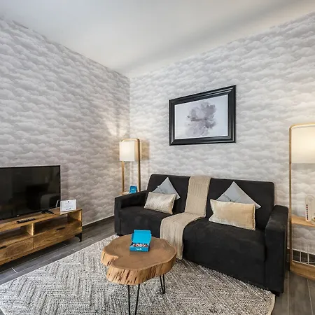 公寓 爱德梵蒂冈套房酒店