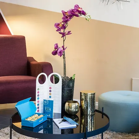 爱德梵蒂冈套房酒店 公寓