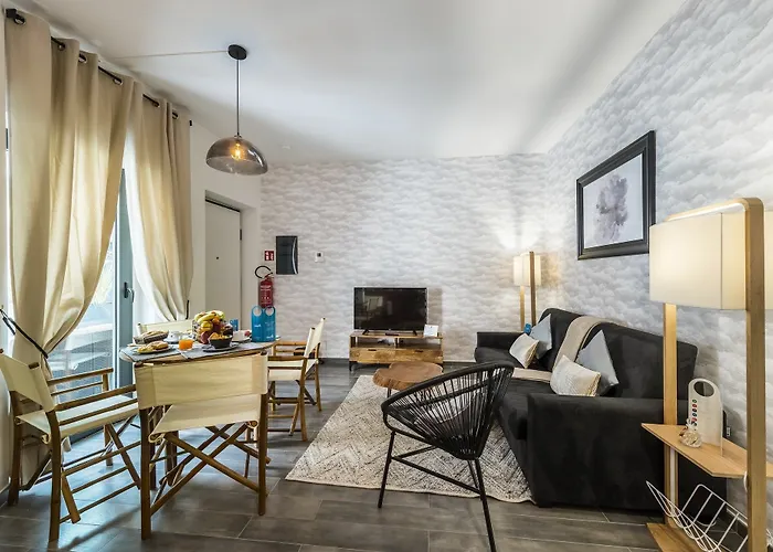 公寓 爱德梵蒂冈套房酒店 *